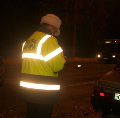 Poliţiştii rutieri aplică sancţiuni pe bandă rulantă